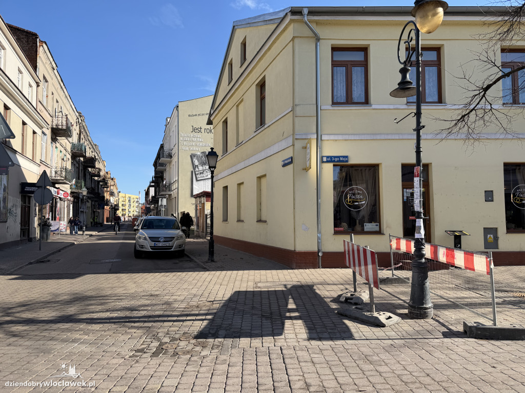 Budowa woonerfu na 3 Maja rozpoczęta