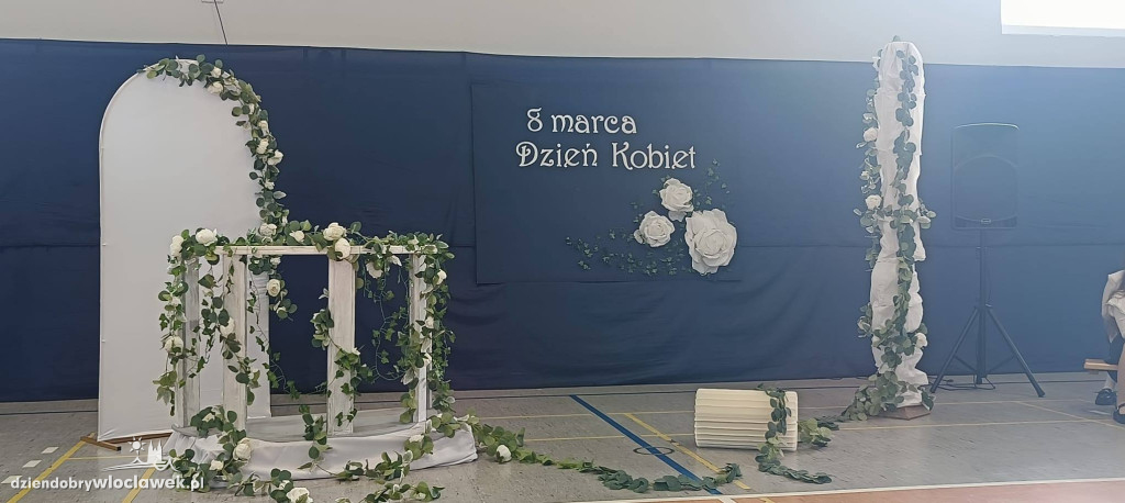 Dzień Kobiet w szkole w Kruszynie