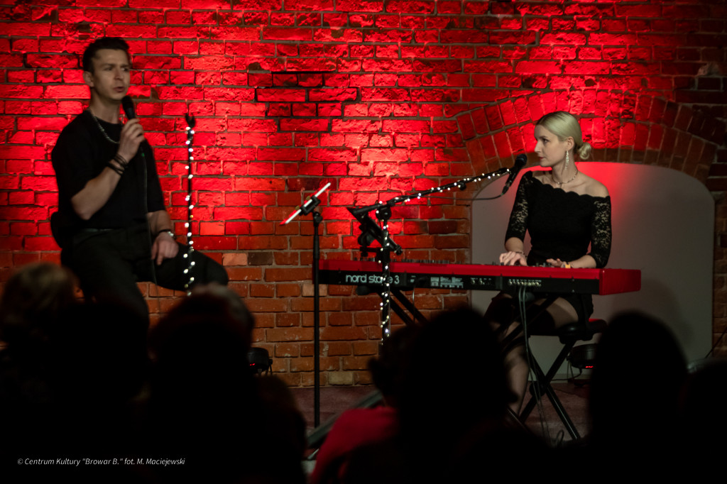 Koncert na Dzień Kobiet ,,Dobry wieczór: Błogo”