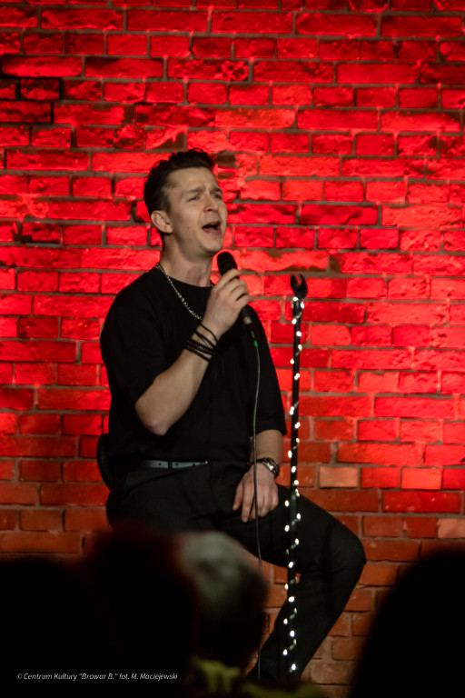 Koncert na Dzień Kobiet ,,Dobry wieczór: Błogo”