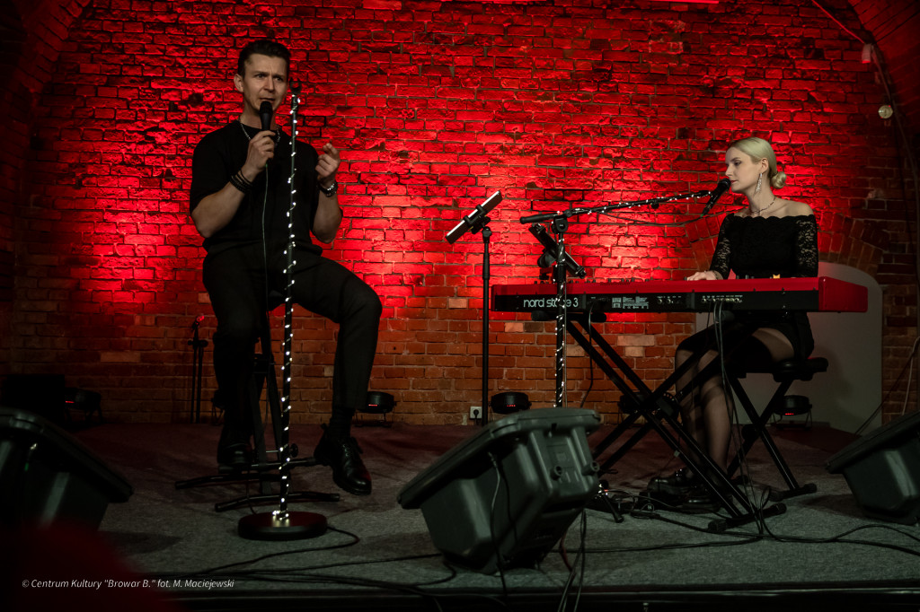 Koncert na Dzień Kobiet ,,Dobry wieczór: Błogo”
