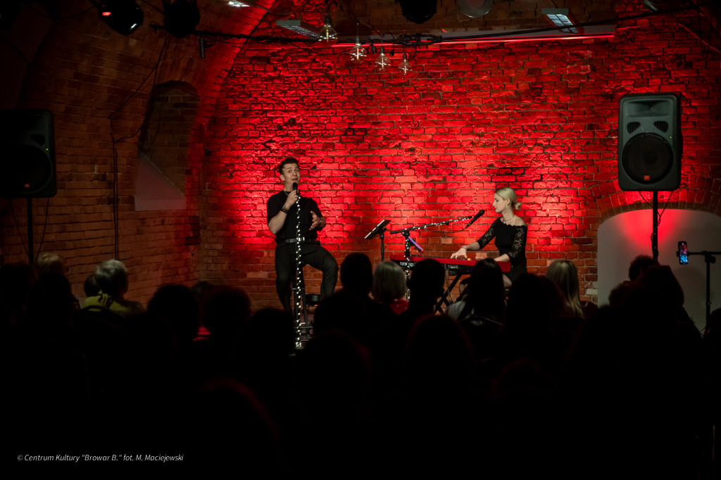 Koncert na Dzień Kobiet ,,Dobry wieczór: Błogo”