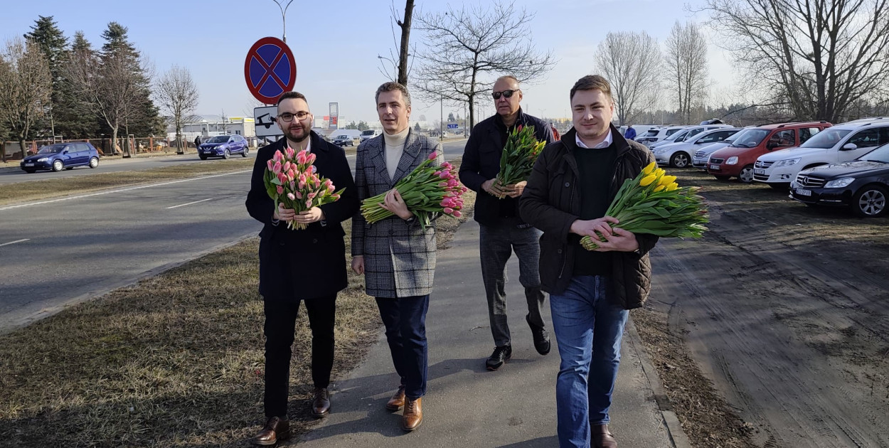 Dzień Kobiet na włocławskim Pchlim Targu