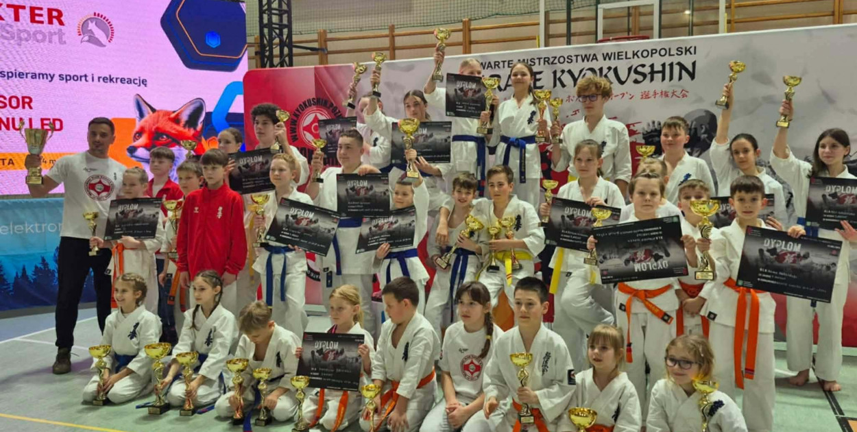 Karatecy z Włocławka z medalami