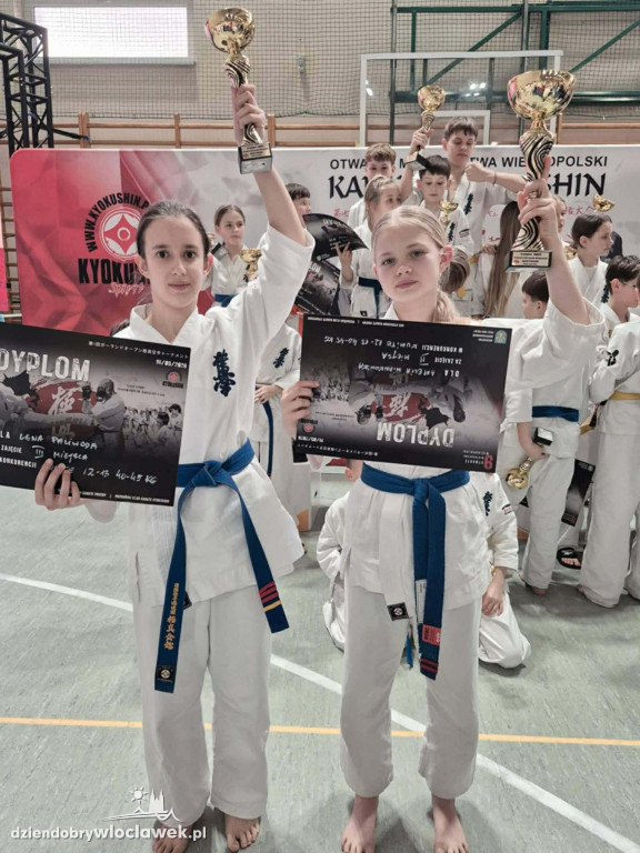 Karatecy z Włocławka z medalami