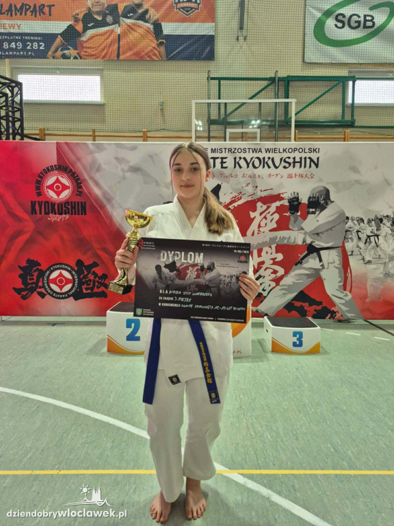 Karatecy z Włocławka z medalami