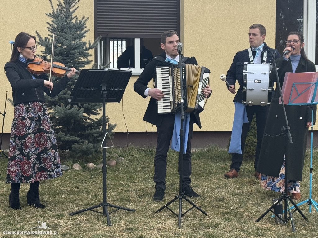 Święto Żuru Kujawskiego w Klubie  Łęg