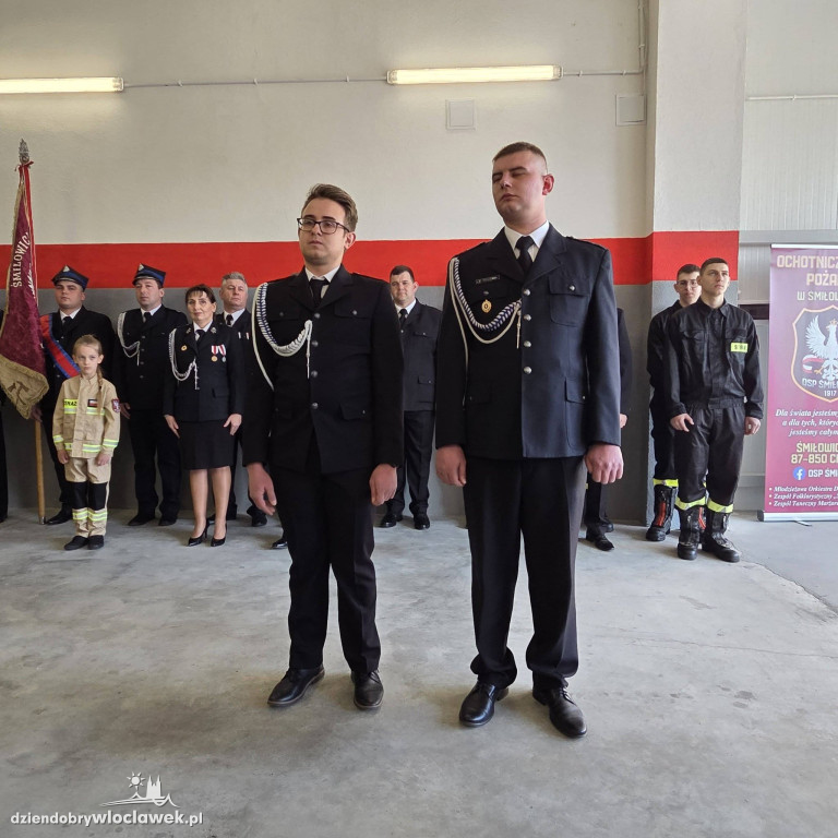 Nowy garaż w OSP Śmiłowice. Uroczyste otwarcie i odznaczenia