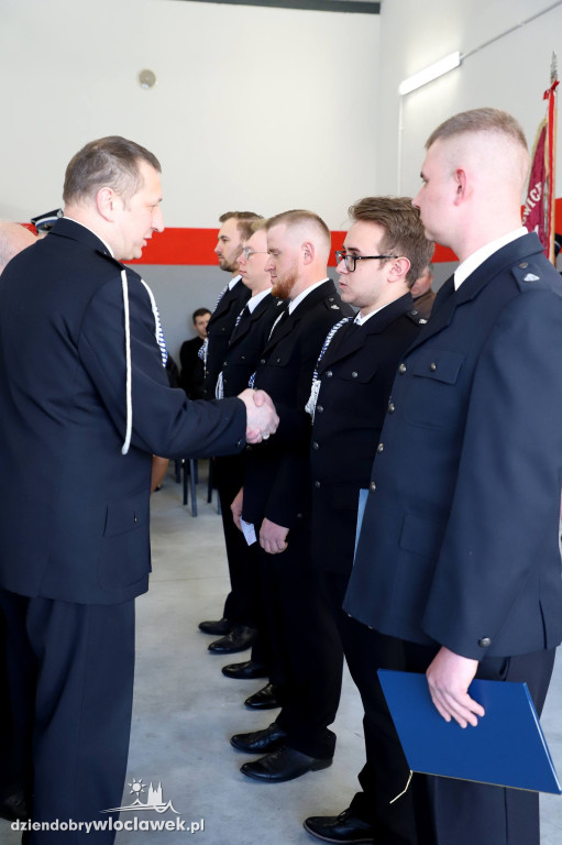 Nowy garaż w OSP Śmiłowice. Uroczyste otwarcie i odznaczenia