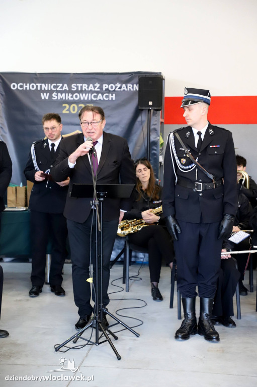 Nowy garaż w OSP Śmiłowice. Uroczyste otwarcie i odznaczenia