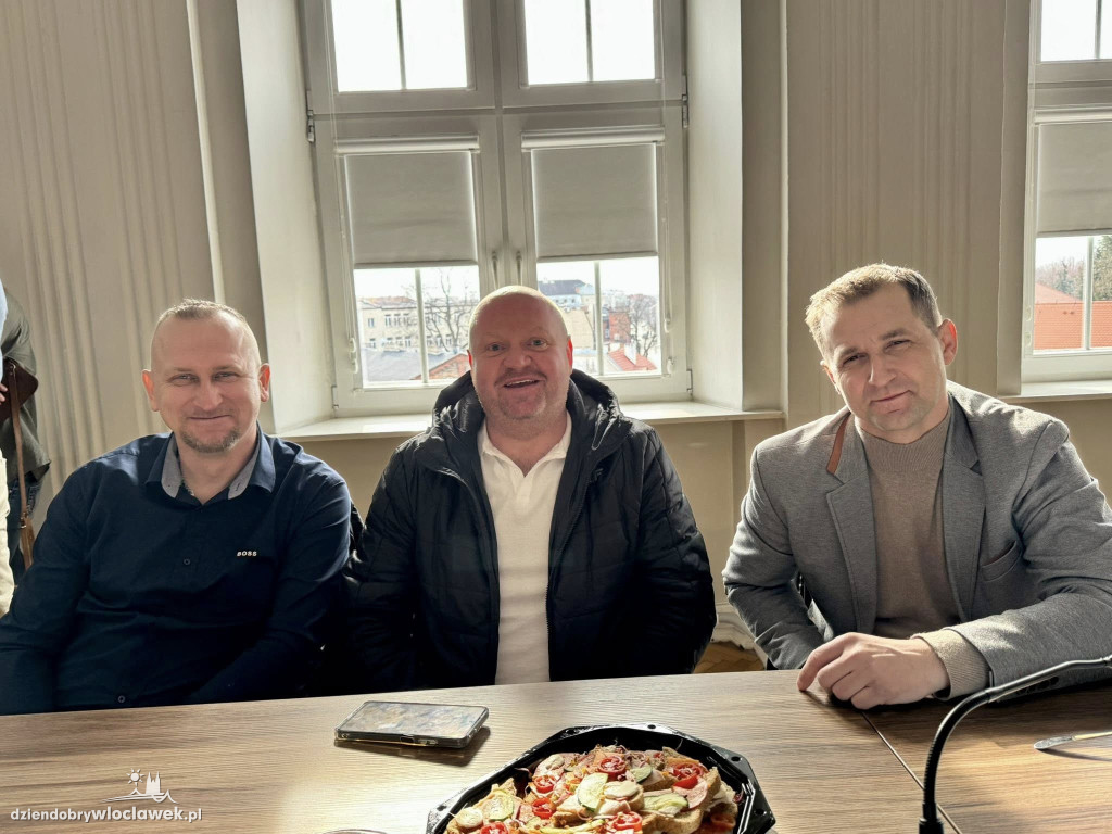 Powiat wsparł lokalne kluby sportowe