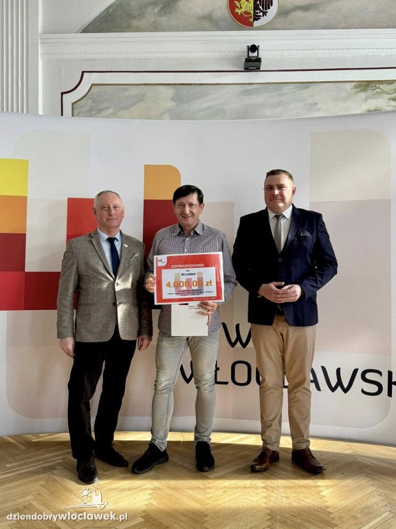 Powiat wsparł lokalne kluby sportowe