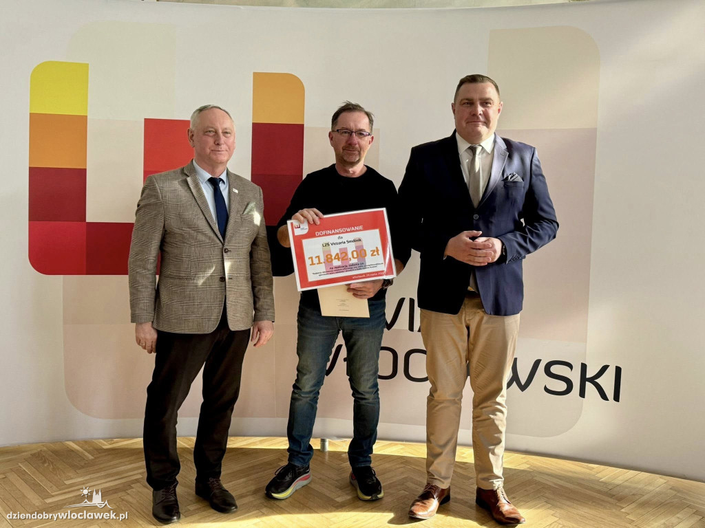 Powiat wsparł lokalne kluby sportowe