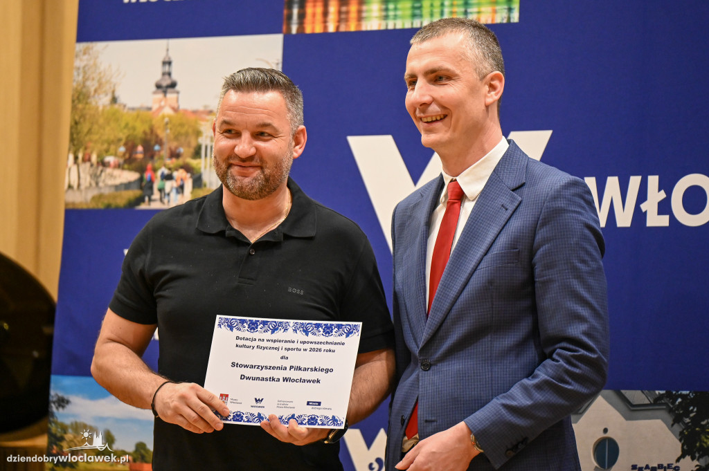 Wręczenie certyfikatów dla klubów sportowych
