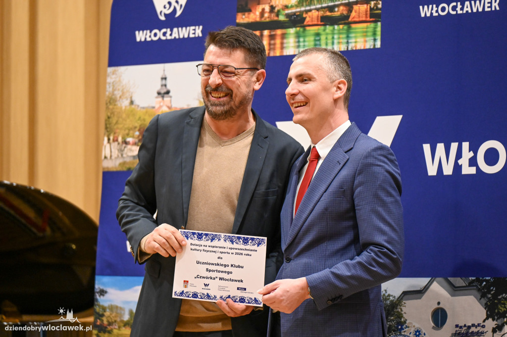 Wręczenie certyfikatów dla klubów sportowych