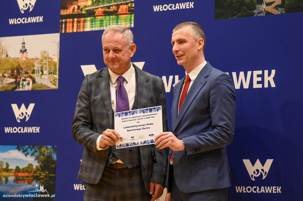 Wręczenie certyfikatów dla klubów sportowych