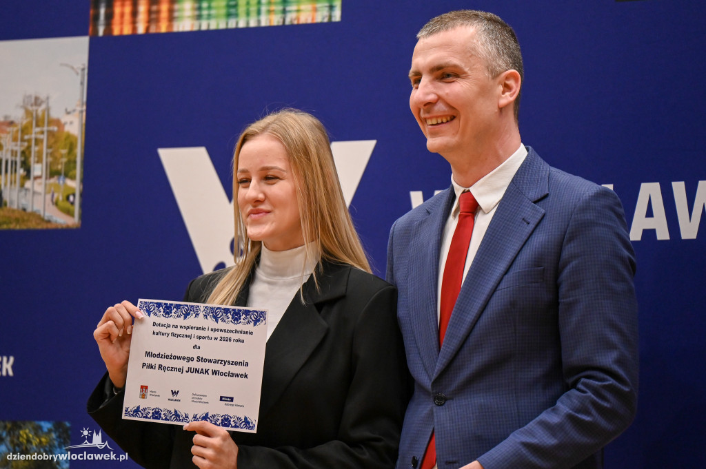 Wręczenie certyfikatów dla klubów sportowych