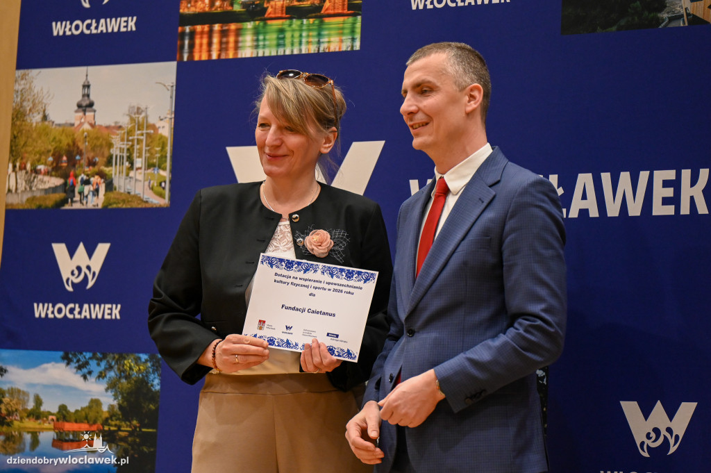 Wręczenie certyfikatów dla klubów sportowych