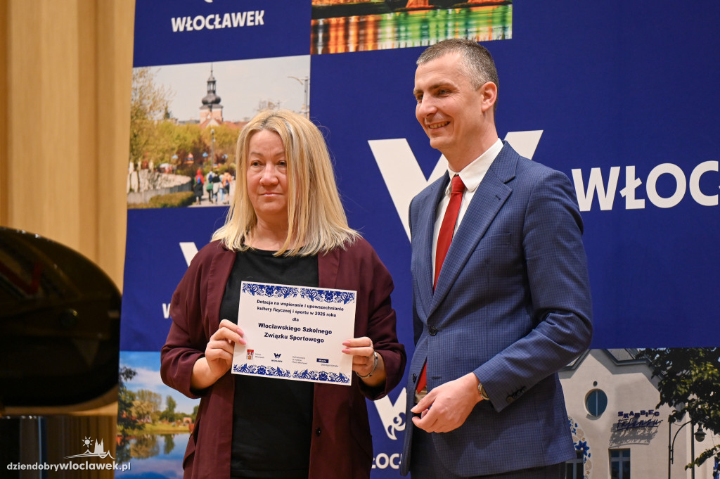 Wręczenie certyfikatów dla klubów sportowych