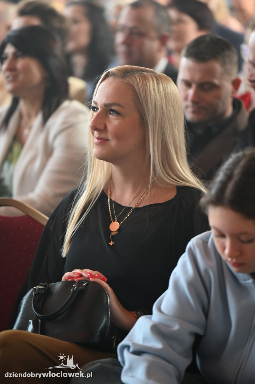 Stoły Wielkonocne na Kujawach 2026: koncert Pectus