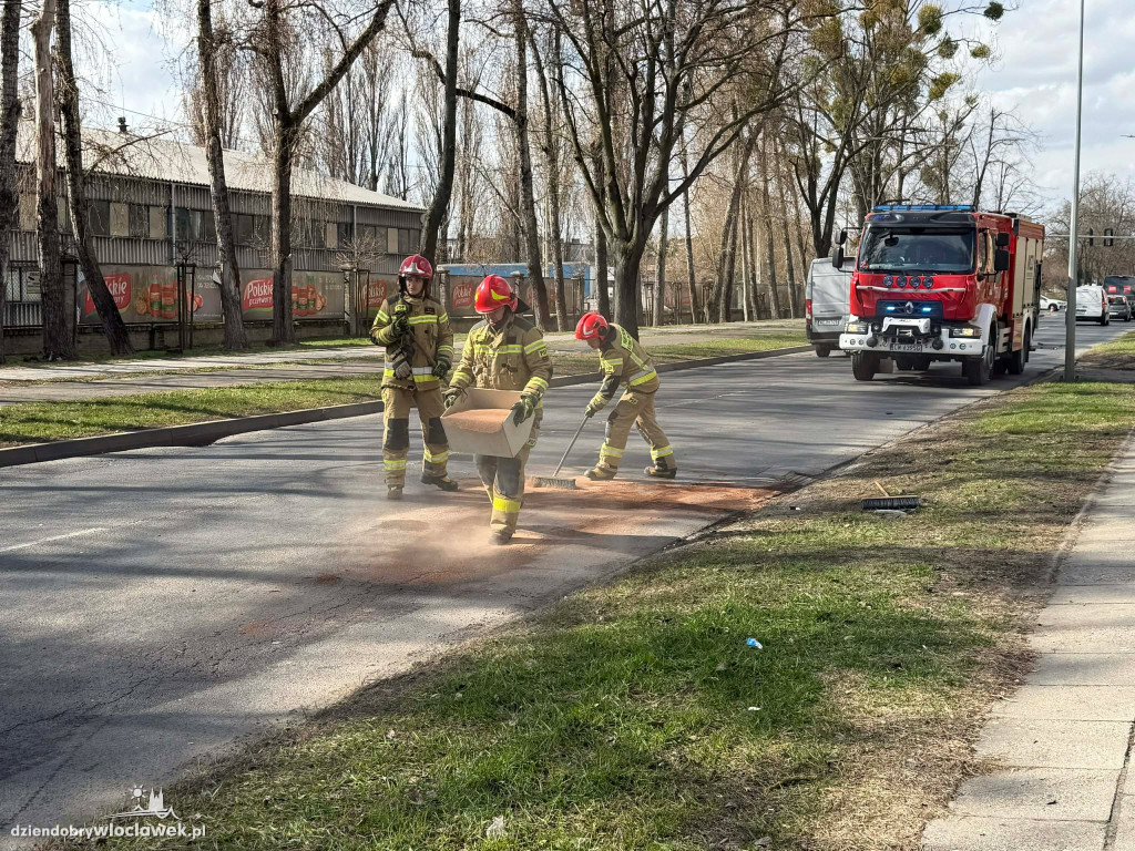 Zderzenie aut na ulicy Wienieckiej