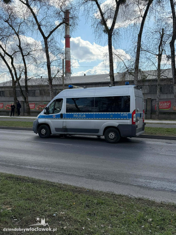 Zderzenie aut na ulicy Wienieckiej
