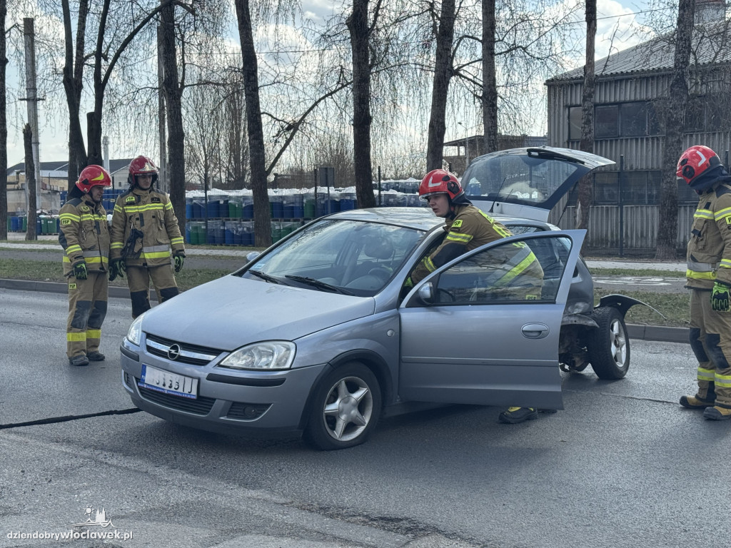 Zderzenie aut na ulicy Wienieckiej