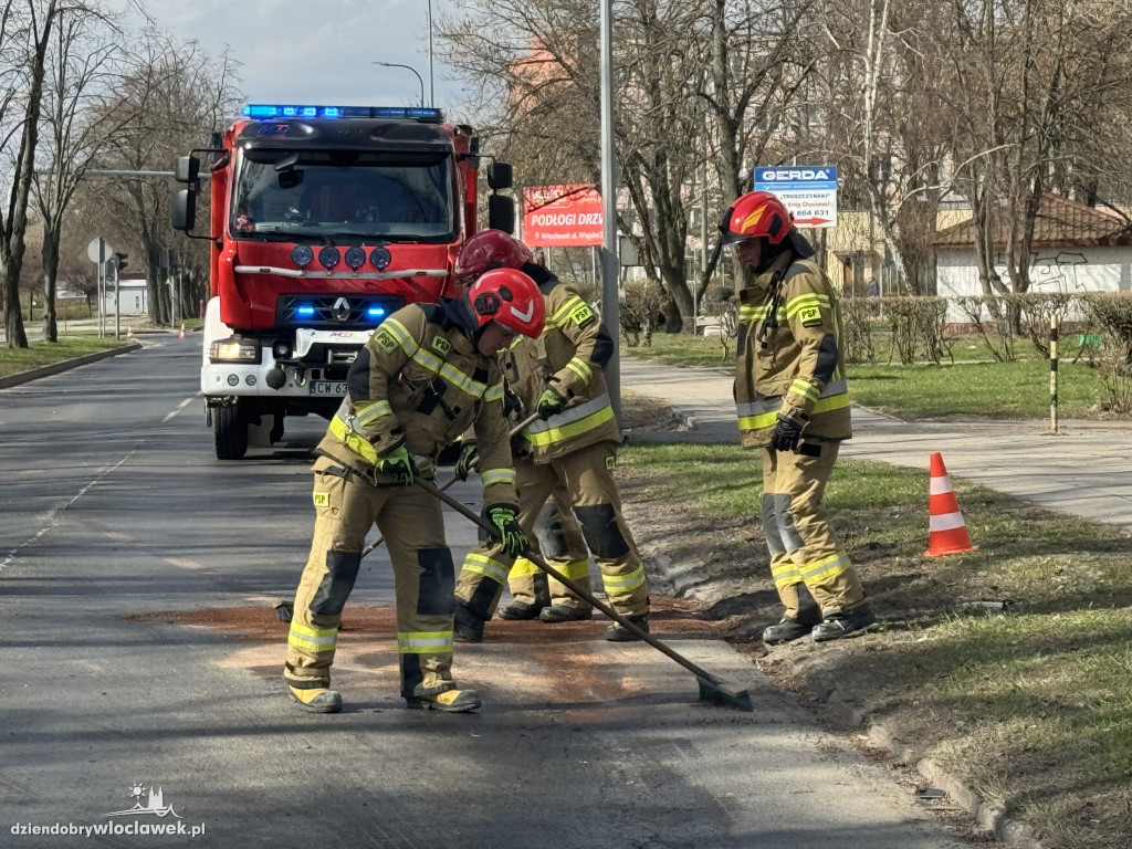 Zderzenie aut na ulicy Wienieckiej