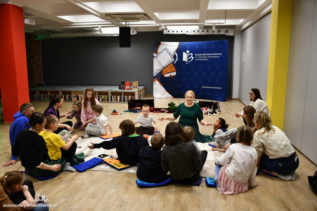 Międzynarodowy Dzień Książki dla Dzieci we włocławskiej bibliotece