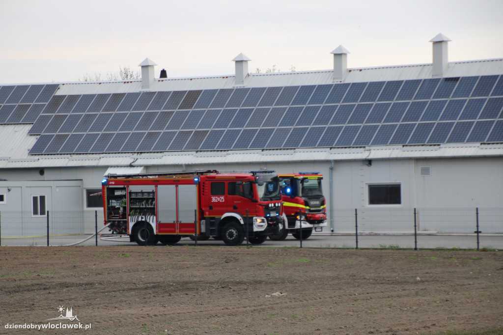 Pożar hali produkcyjnej w Dziardonicach