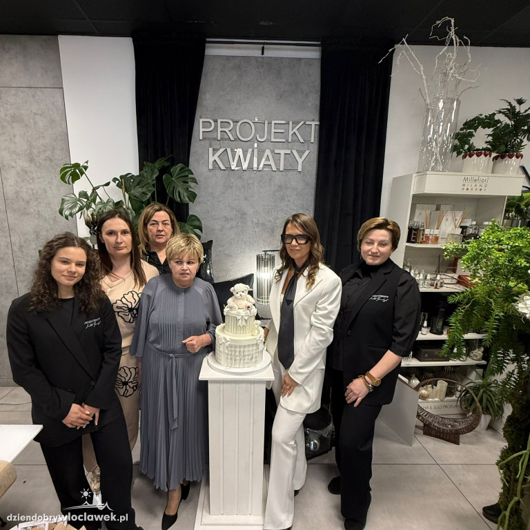8. urodziny Projektu Kwiaty Julity Gamalczyk