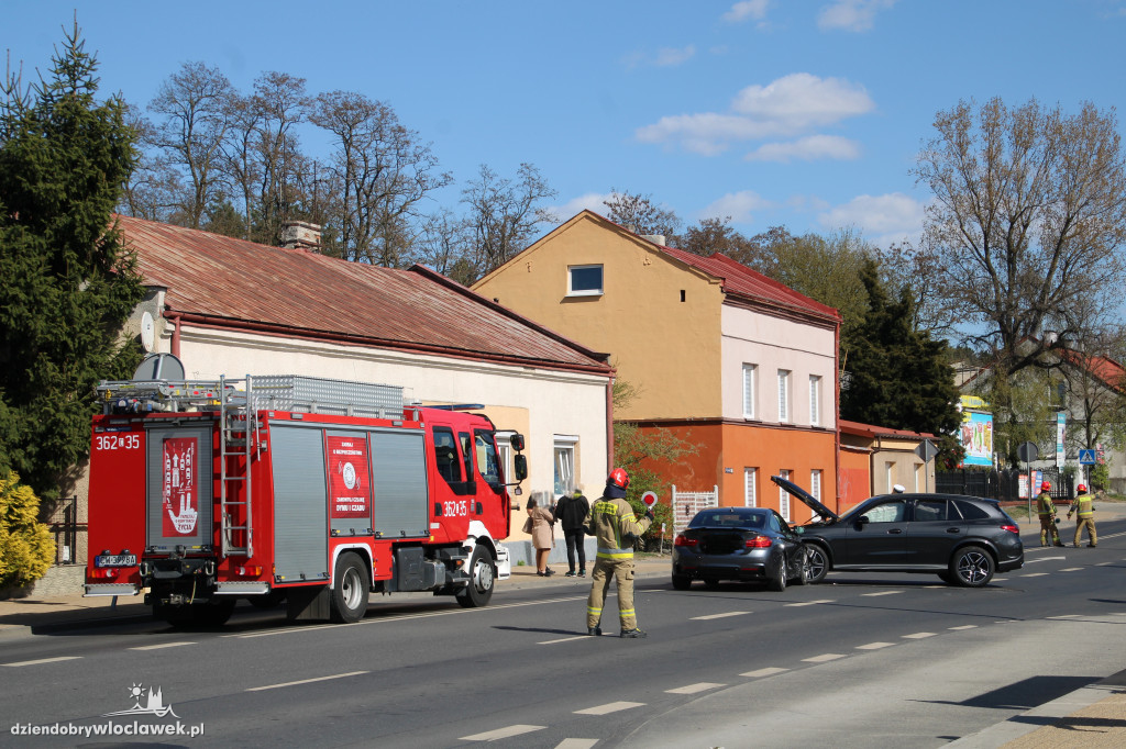Na Grodzkiej zderzyły się dwa samochody