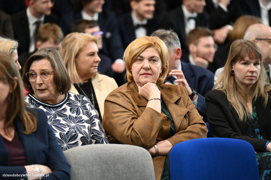 Elektryk: Zakończenie roku maturzystów 2026