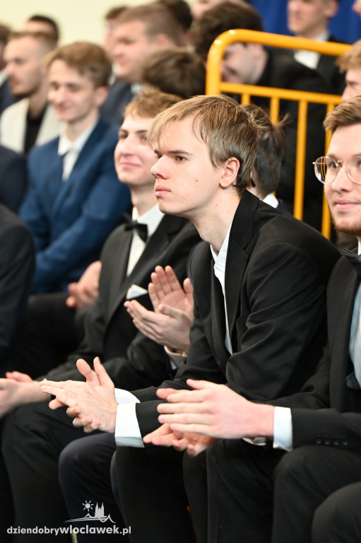 Elektryk: Zakończenie roku maturzystów 2026