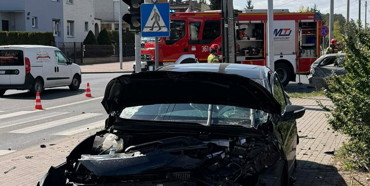 Zderzenie dwóch samochodów na Południu