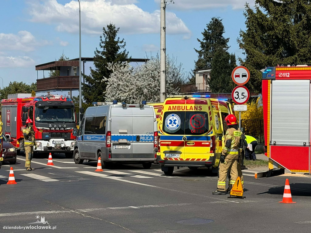 Zderzenie dwóch samochodów na Południu