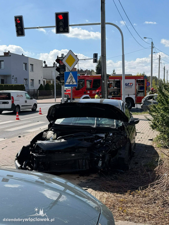 Zderzenie dwóch samochodów na Południu