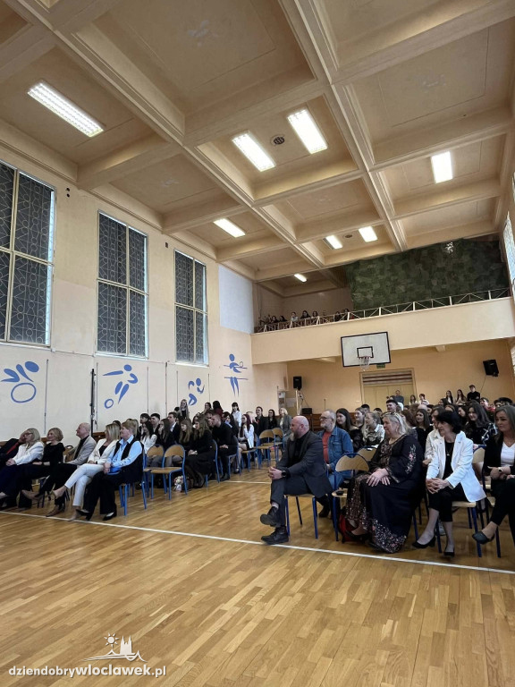 Chemik: Zakończenie roku maturzystów 2026