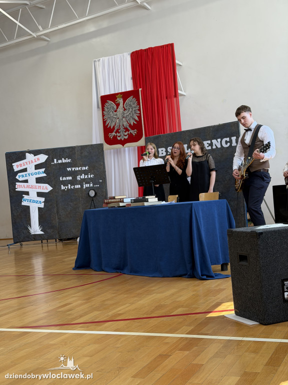 Ekonomik: Zakończenie roku maturzystów 2026