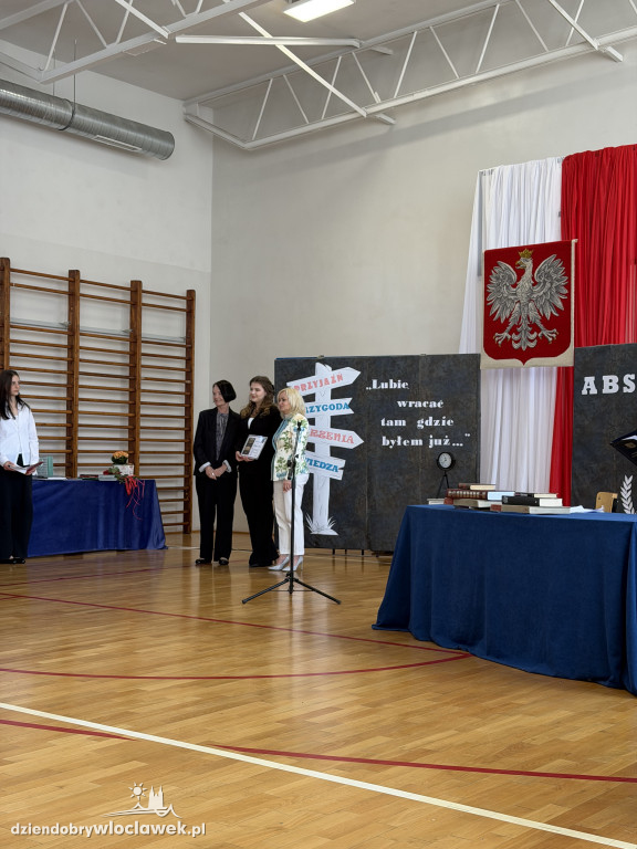 Ekonomik: Zakończenie roku maturzystów 2026