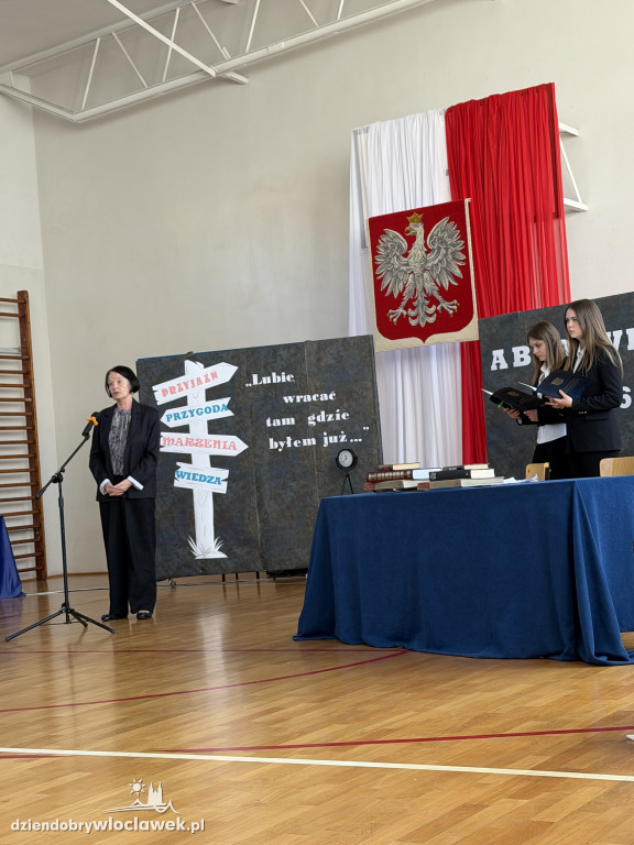Ekonomik: Zakończenie roku maturzystów 2026