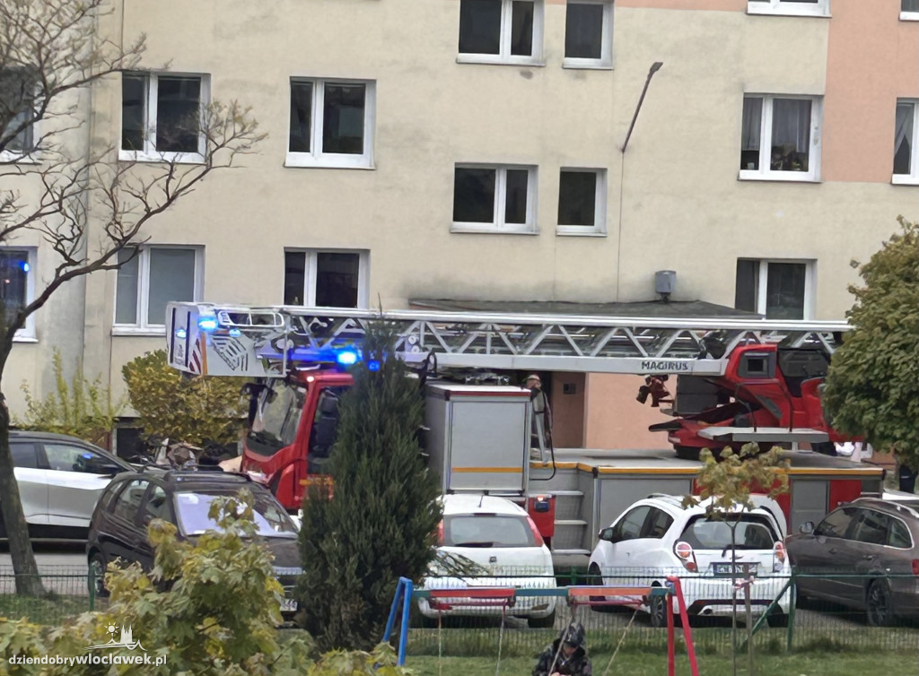 Pożar w wieżowcu na Placu Kolanowszczyzna