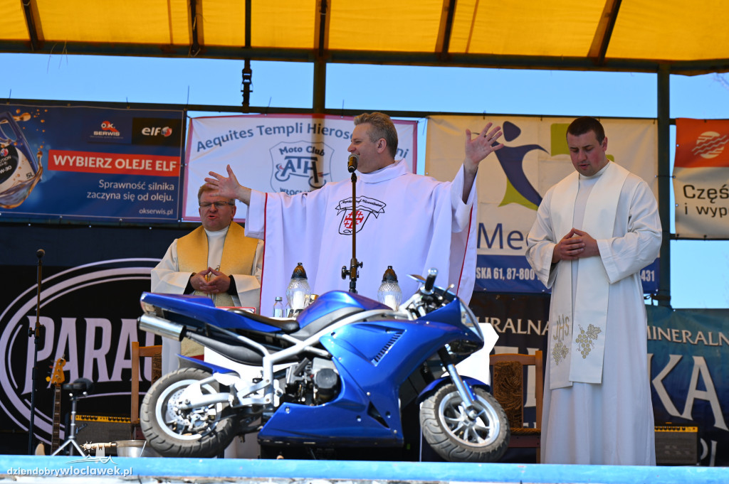 Moto-Aero 2026: msza polowa i święcenie motocykli