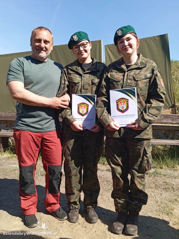 Piknik militarny JS 4051: przysięga strzelecka