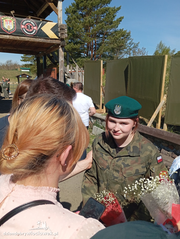 Piknik militarny JS 4051: przysięga strzelecka