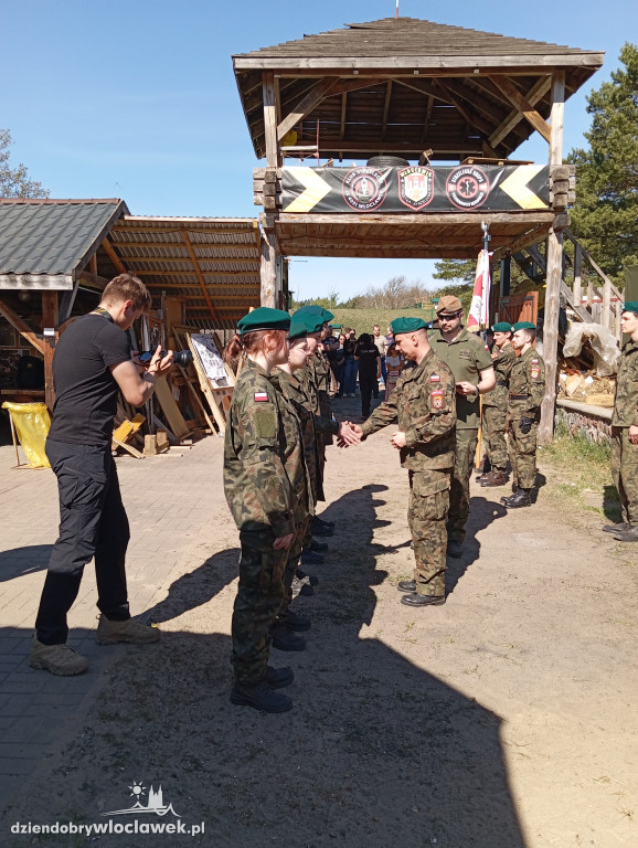Piknik militarny JS 4051: przysięga strzelecka