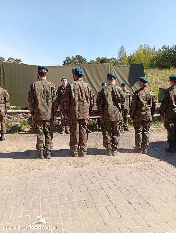 Piknik militarny JS 4051: przysięga strzelecka