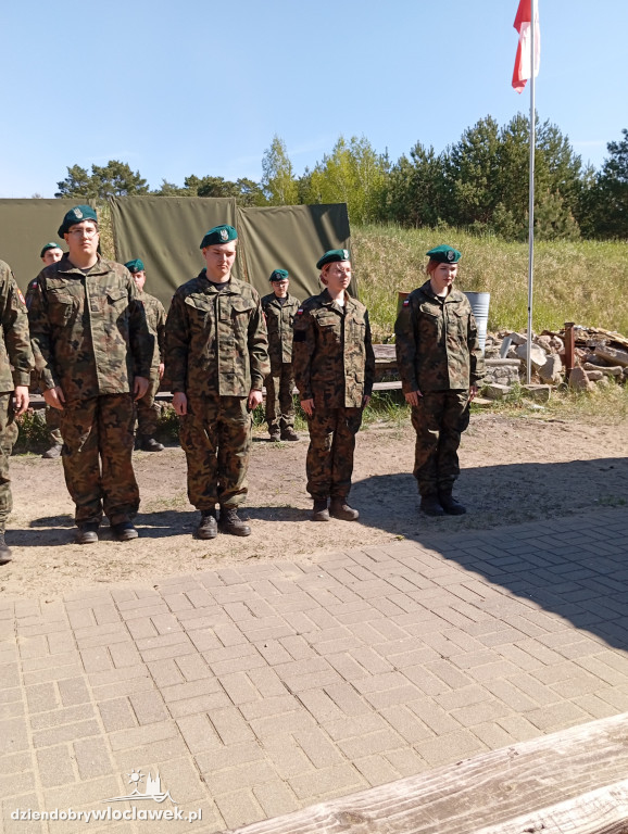 Piknik militarny JS 4051: przysięga strzelecka