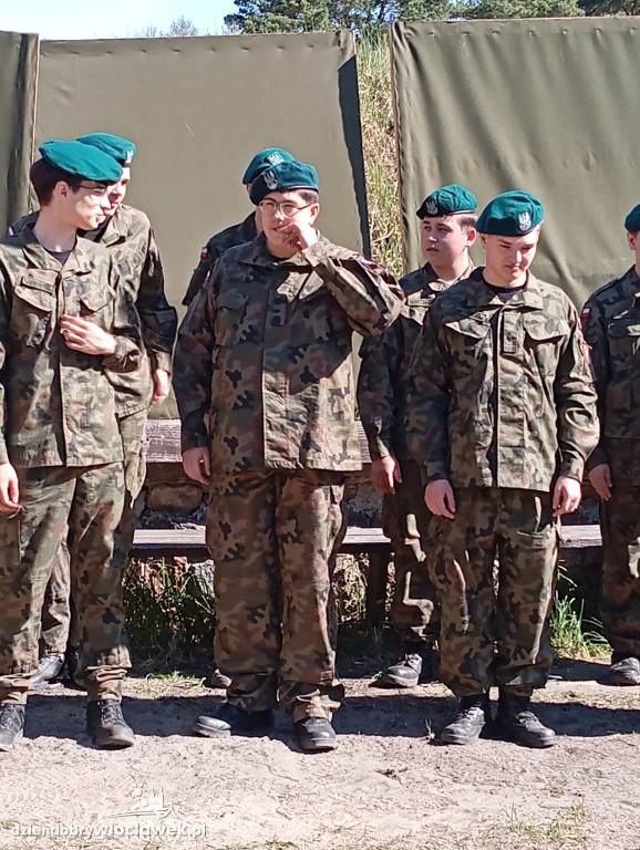 Piknik militarny JS 4051: przysięga strzelecka