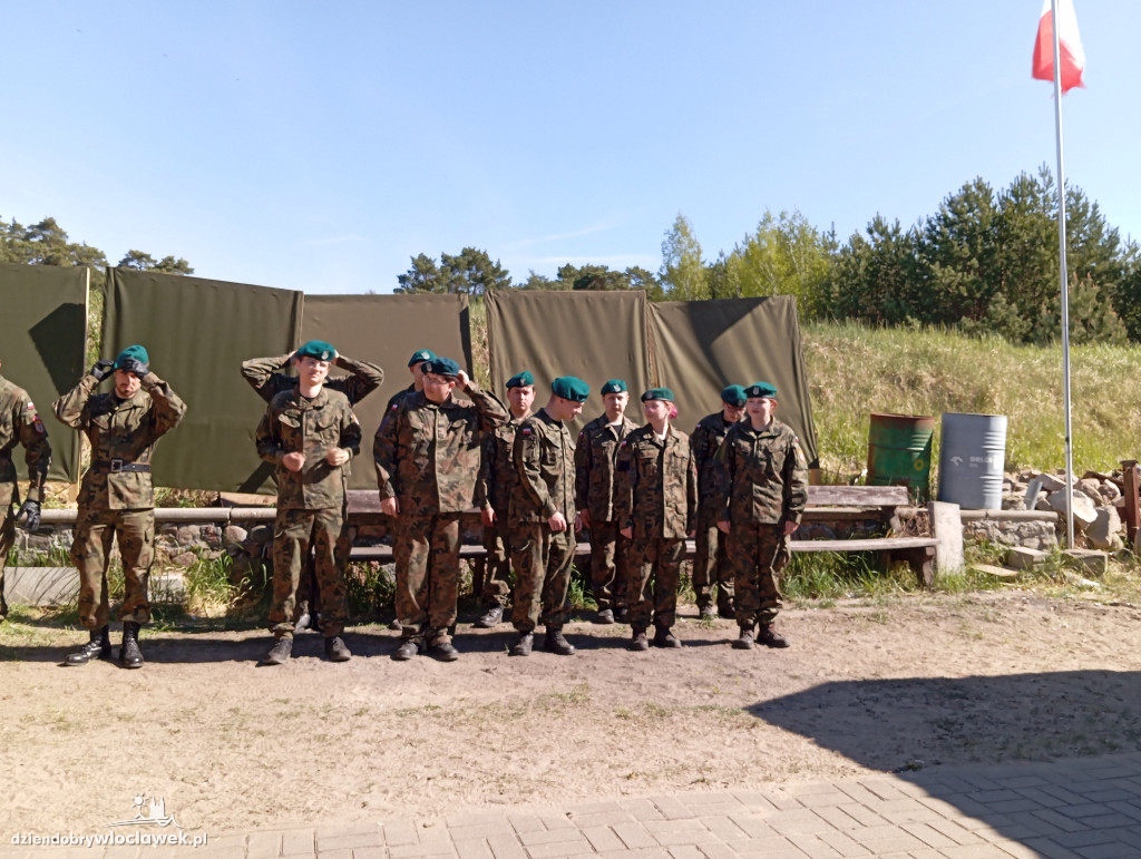 Piknik militarny JS 4051: przysięga strzelecka